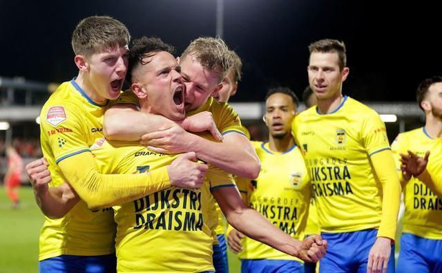 爵士稳稳收 爵士稳稳收