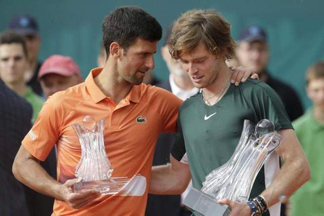 为足球行业 为足球行业