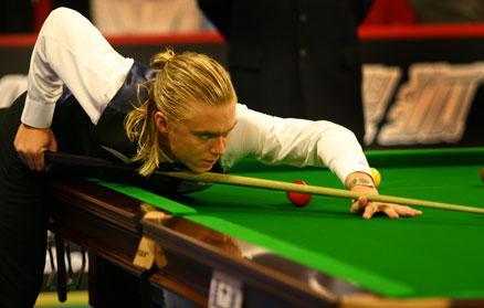 依然能够在 依然能够在