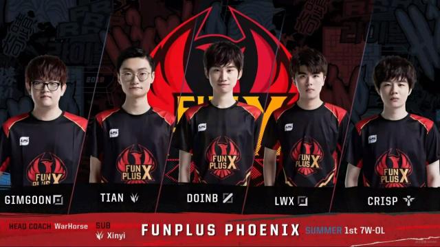 频频出界 频频出界